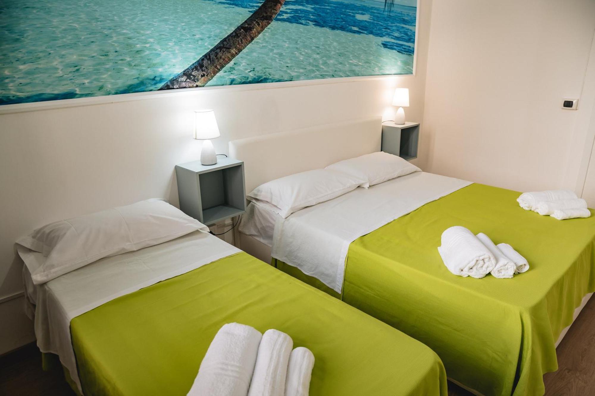 Sea House Bed & Breakfast Reggio di Calabria Bagian luar foto